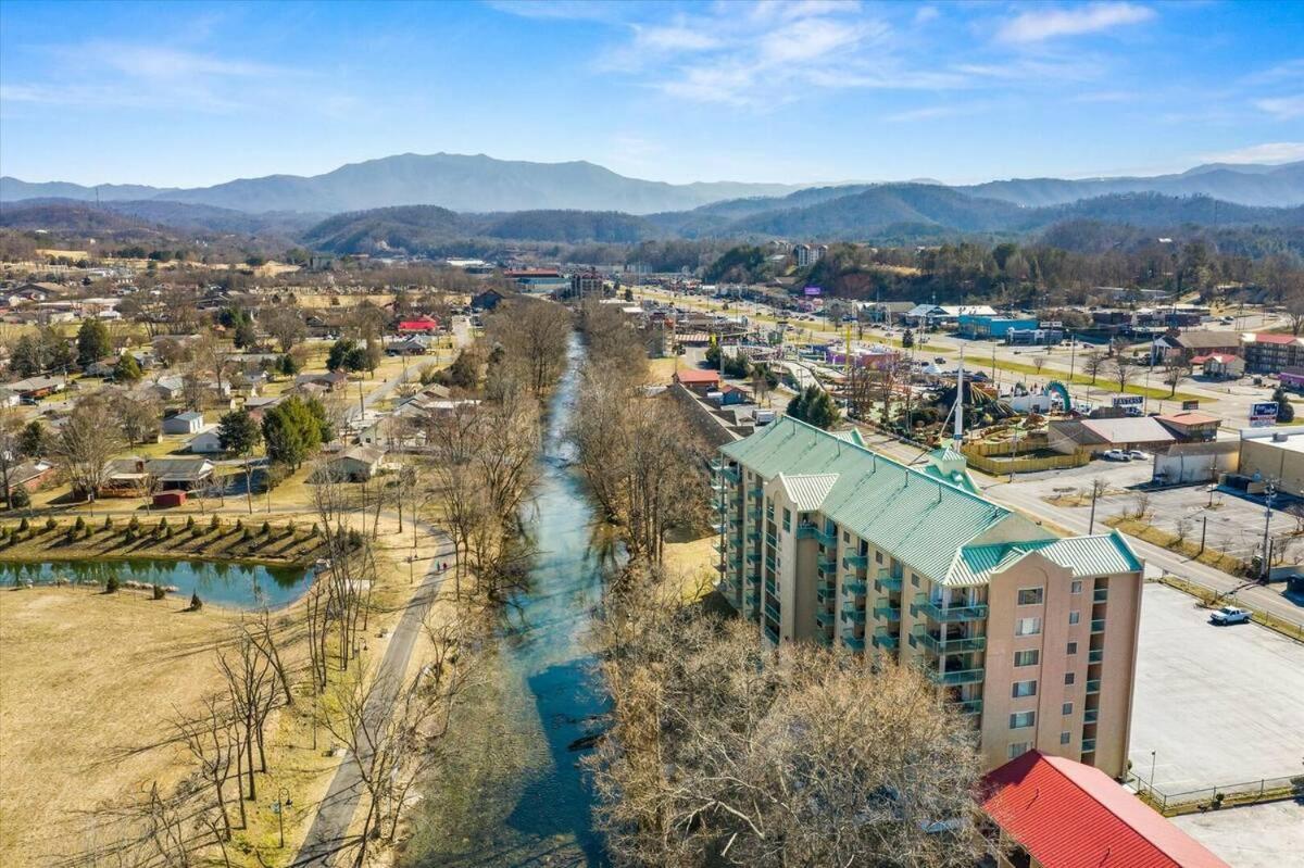 River Place Condos #103 2Bd Pigeon Forge Exterior photo